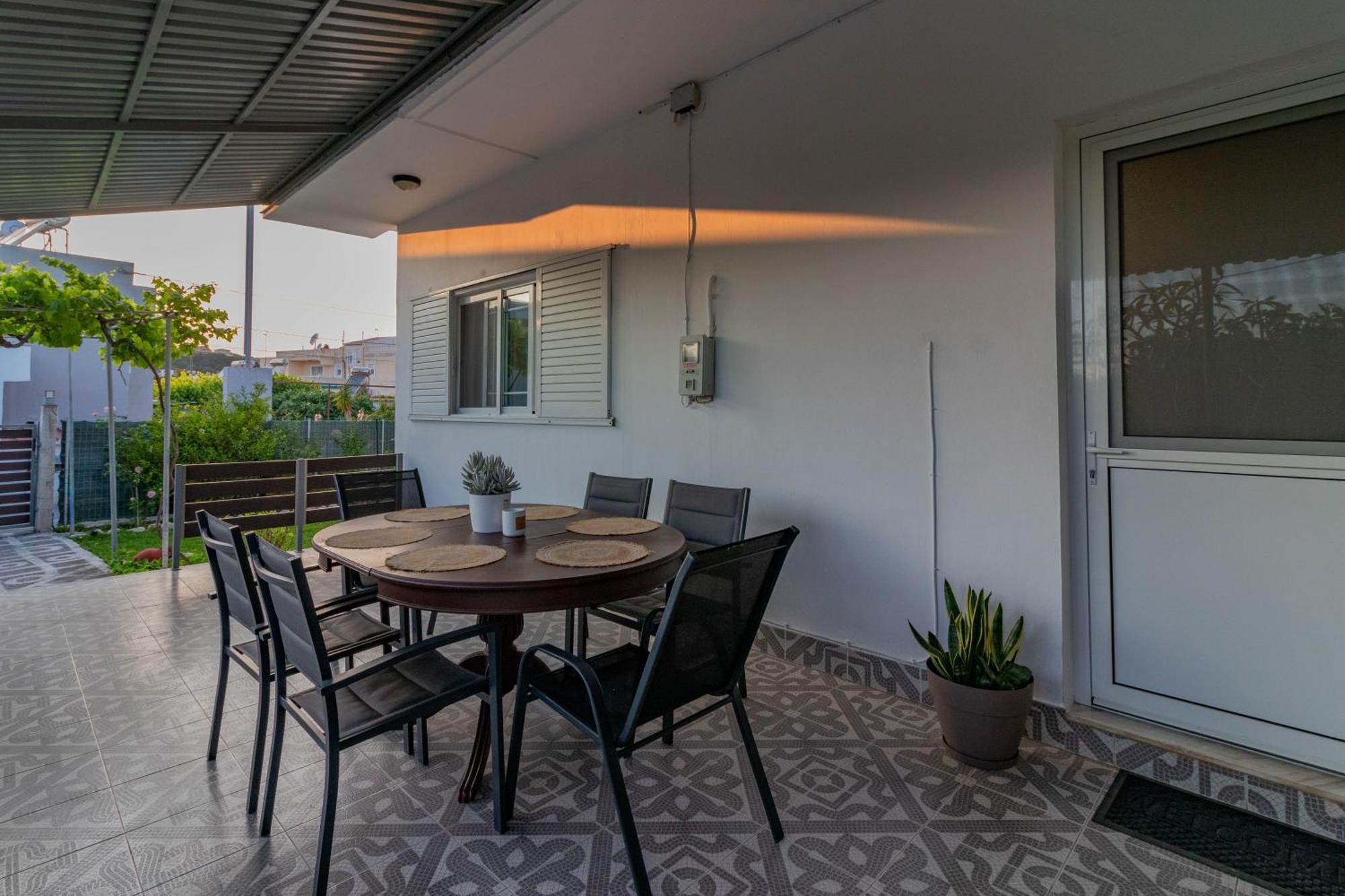 Beachside Apartment-2 * Afandou